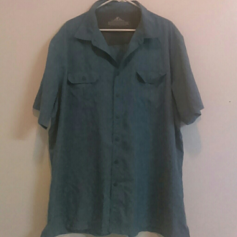 Croft & Barrow button down shirt